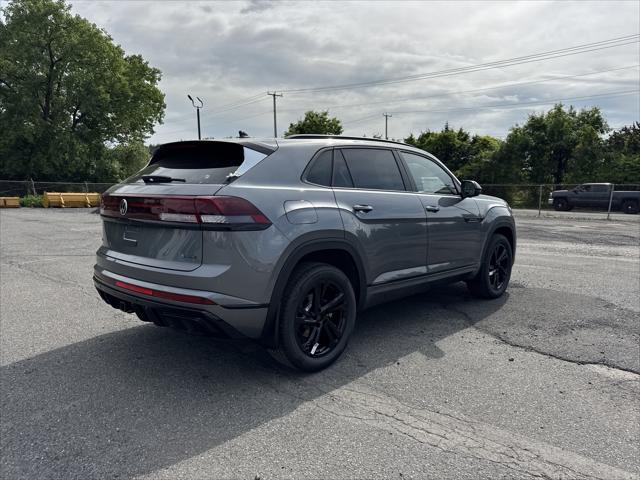 new 2025 Volkswagen Atlas Cross Sport car, priced at $51,951