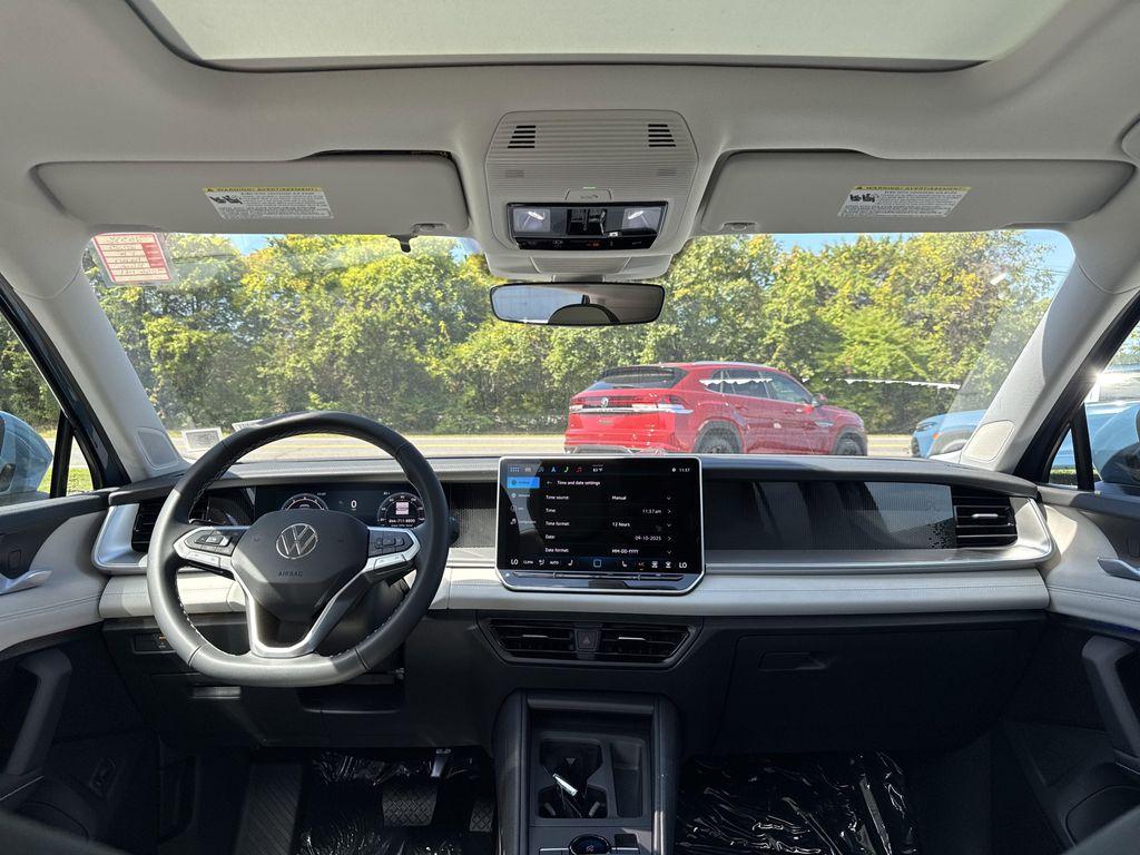 new 2025 Volkswagen Tiguan car, priced at $36,467