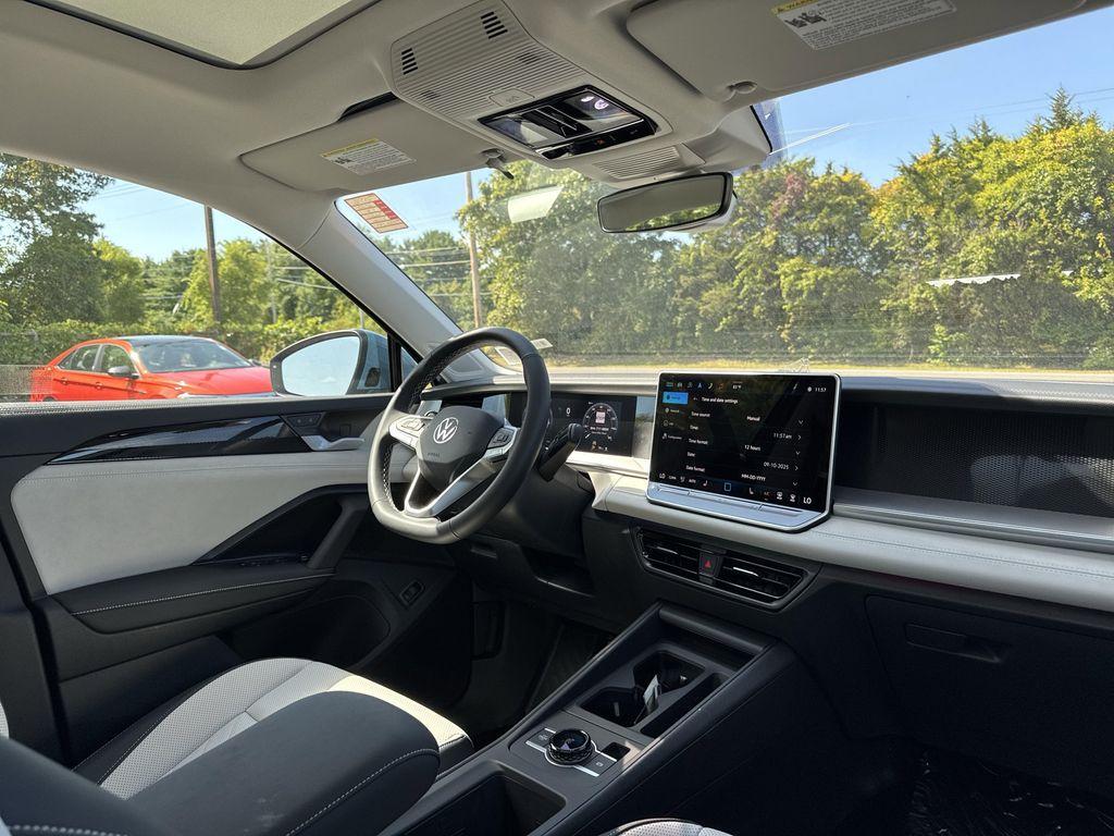 new 2025 Volkswagen Tiguan car, priced at $36,467