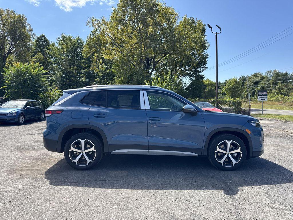 new 2025 Volkswagen Tiguan car, priced at $36,467