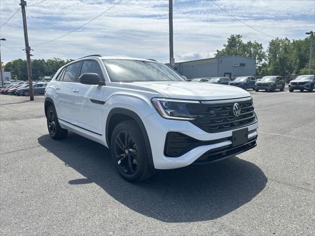 new 2025 Volkswagen Atlas Cross Sport car, priced at $51,776