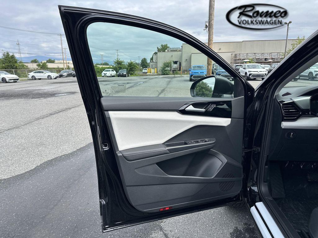 new 2025 Volkswagen Taos car, priced at $27,889