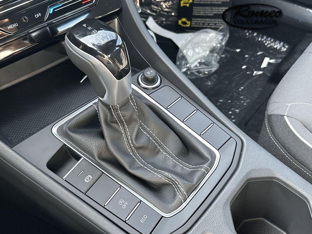 new 2025 Volkswagen Jetta car, priced at $25,214