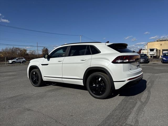 new 2025 Volkswagen Atlas Cross Sport car, priced at $48,678