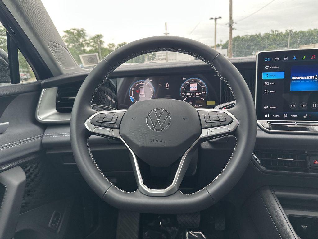 new 2025 Volkswagen Tiguan car, priced at $34,011