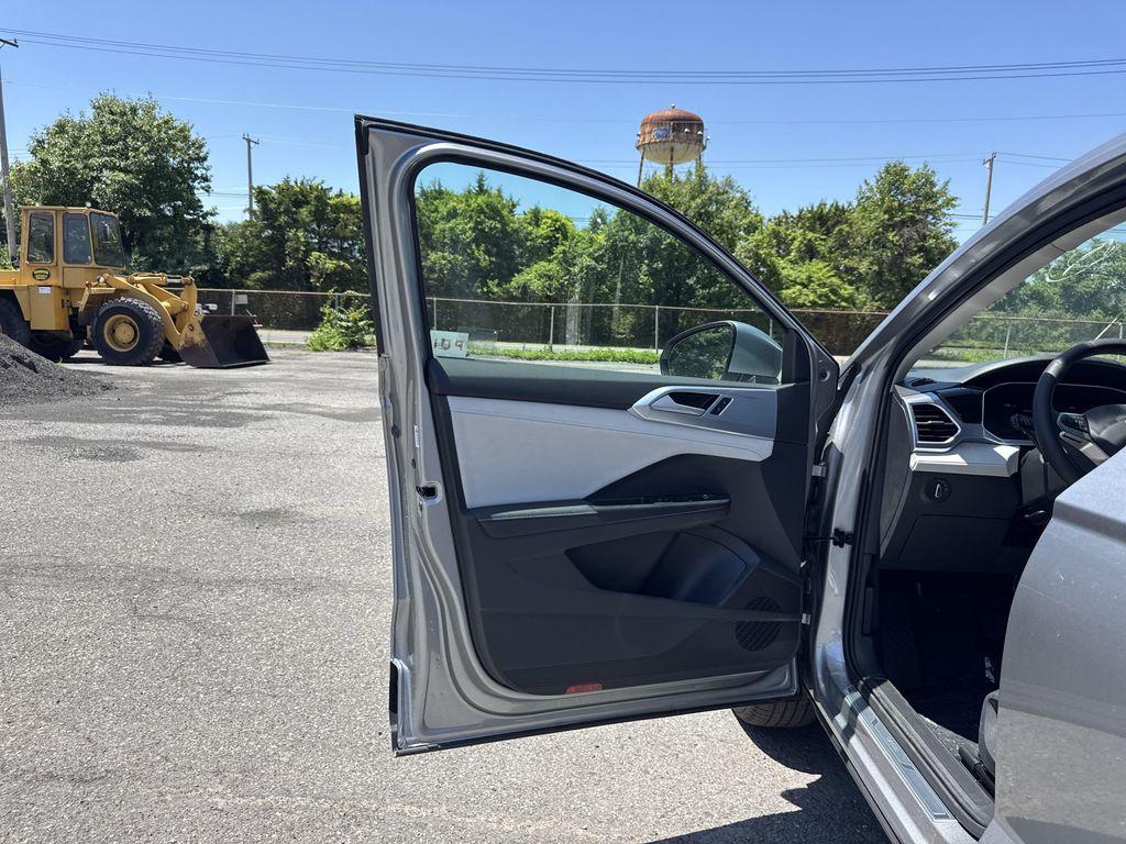 new 2025 Volkswagen Taos car, priced at $28,221