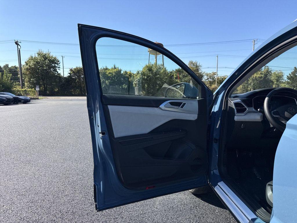 new 2025 Volkswagen Taos car, priced at $29,932