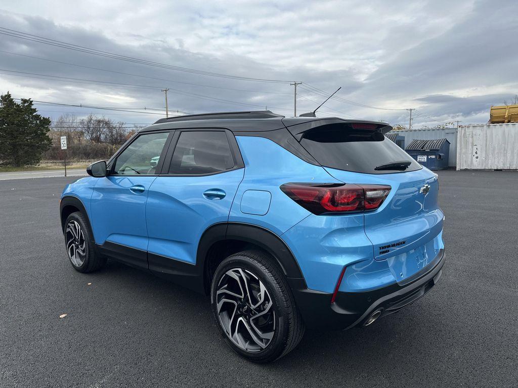 used 2025 Chevrolet TrailBlazer car, priced at $26,995