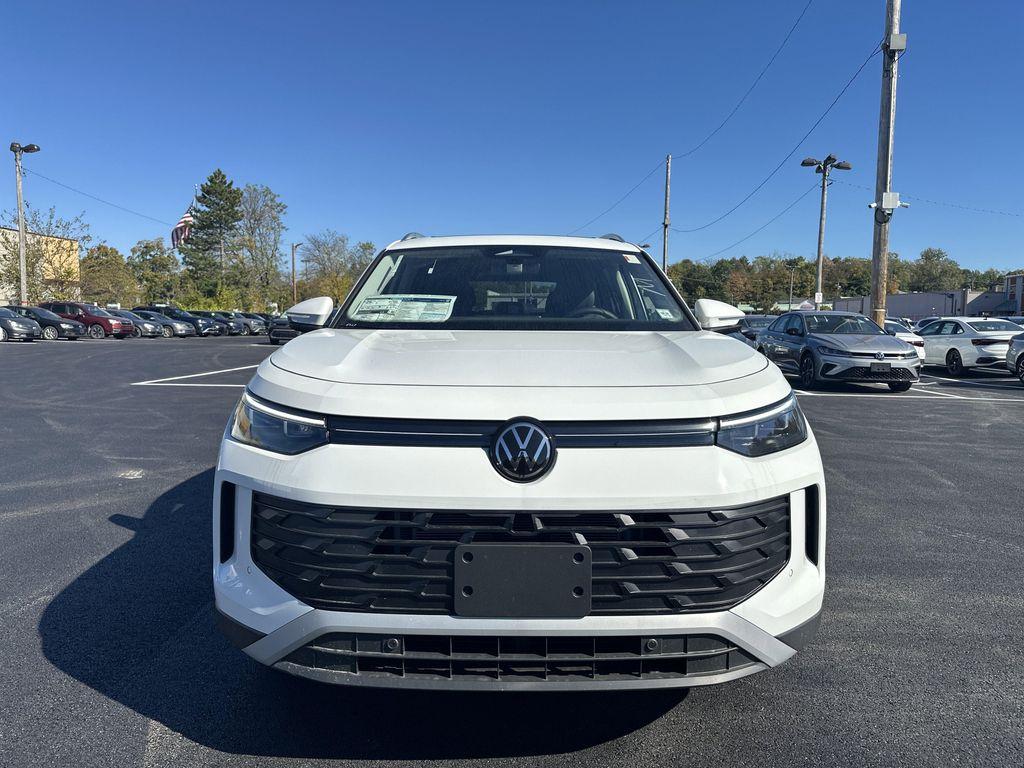new 2025 Volkswagen Tiguan car, priced at $34,882
