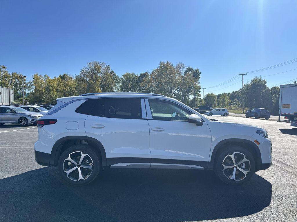 new 2025 Volkswagen Tiguan car, priced at $34,882