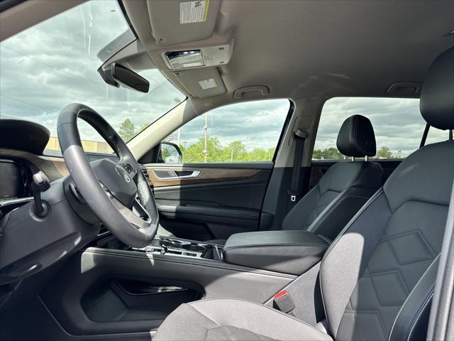 used 2024 Volkswagen Atlas car, priced at $35,991