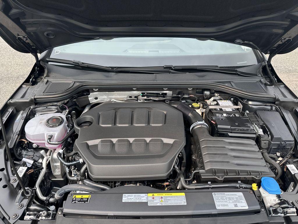 new 2025 Volkswagen Golf GTI car, priced at $39,255