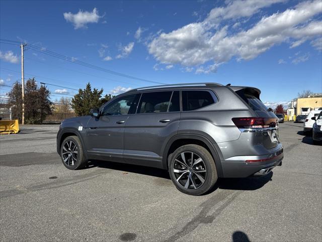 new 2025 Volkswagen Atlas car, priced at $53,601