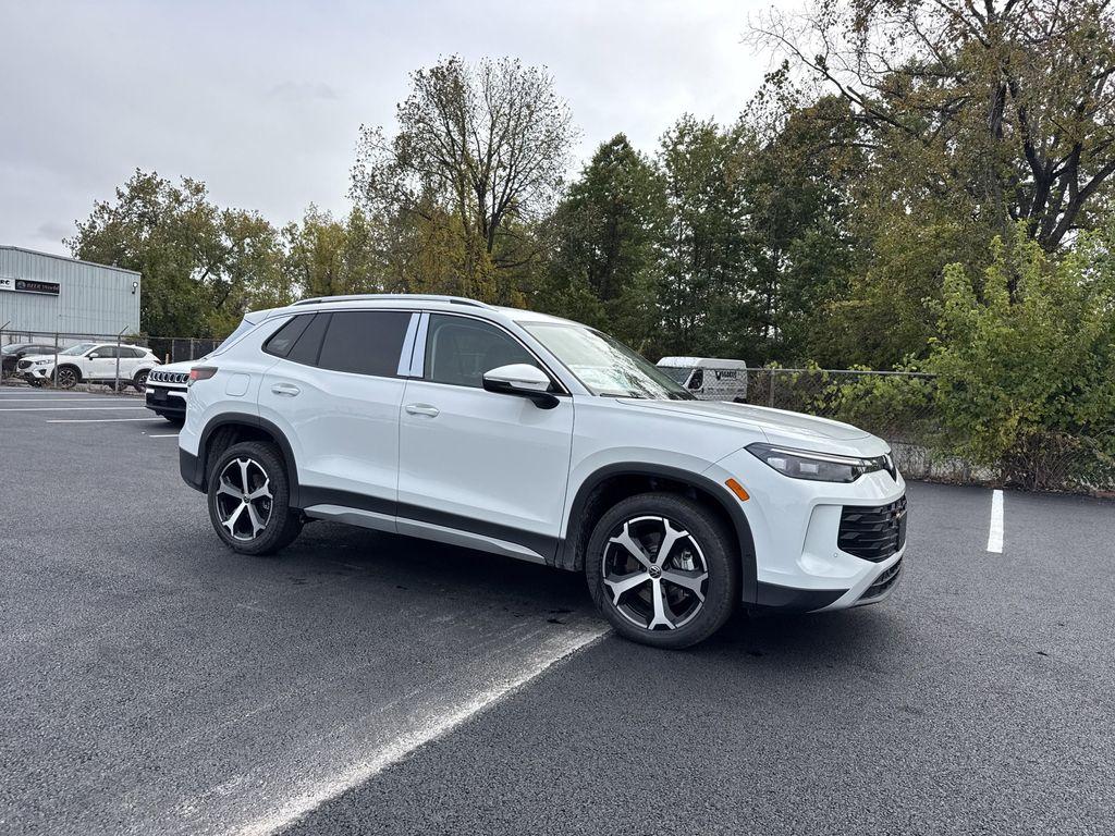 new 2025 Volkswagen Tiguan car, priced at $33,386