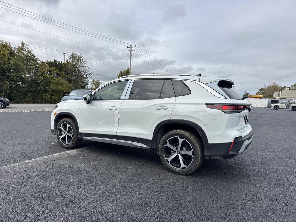 new 2025 Volkswagen Tiguan car, priced at $33,386