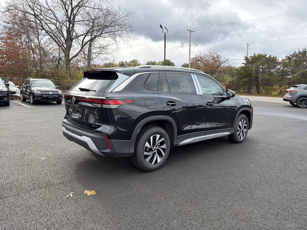 new 2026 Volkswagen Tiguan car, priced at $32,085