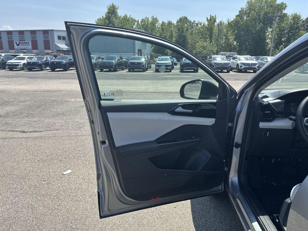 new 2025 Volkswagen Taos car, priced at $27,889