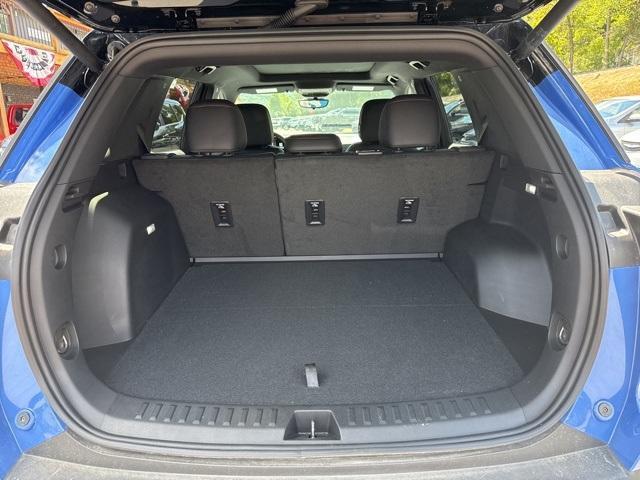 used 2025 Chevrolet Equinox car, priced at $34,998