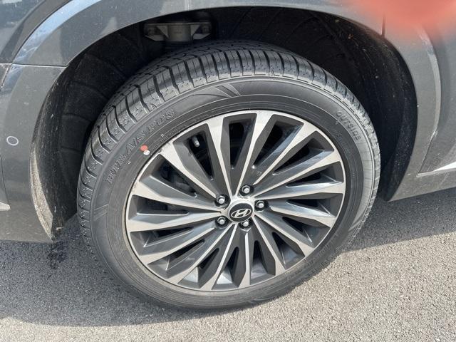 used 2024 Hyundai Palisade car, priced at $39,500
