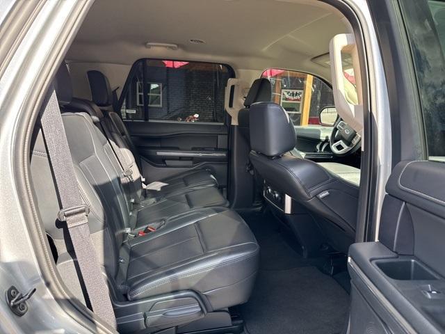 used 2024 Ford Expedition car, priced at $49,000