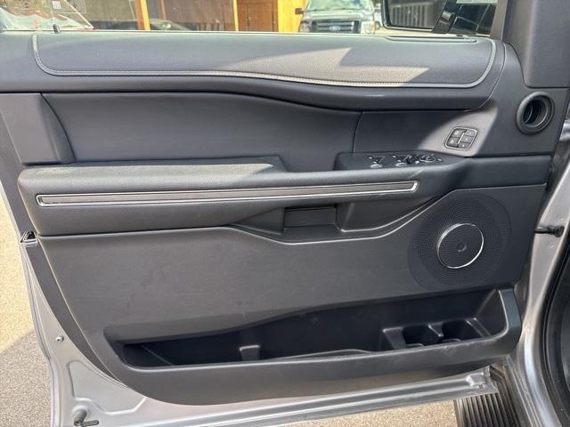 used 2024 Ford Expedition car, priced at $49,000
