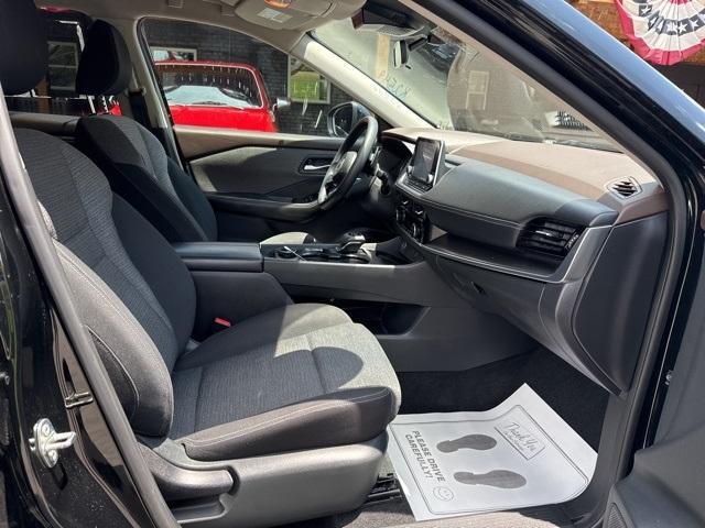 used 2021 Nissan Rogue car, priced at $17,612