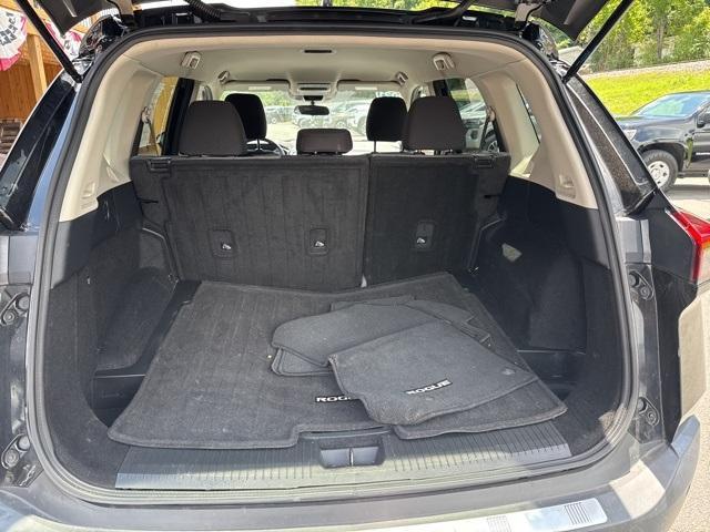 used 2021 Nissan Rogue car, priced at $17,612