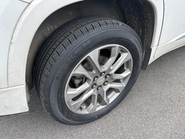 used 2021 Chevrolet Traverse car, priced at $28,250