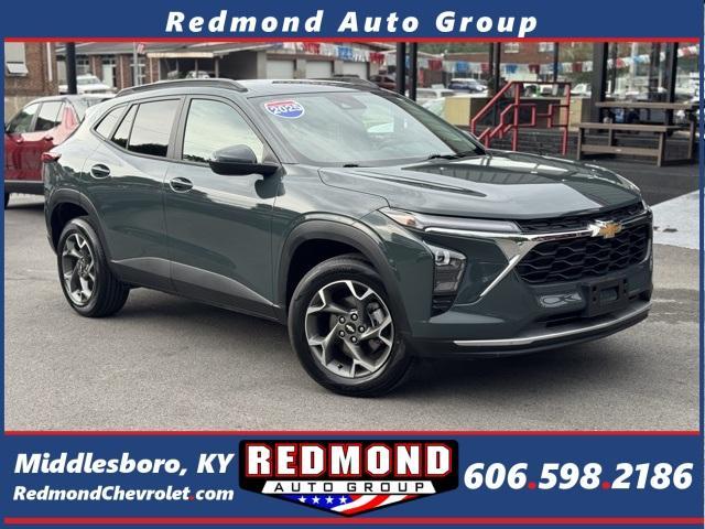used 2025 Chevrolet Trax car, priced at $23,377