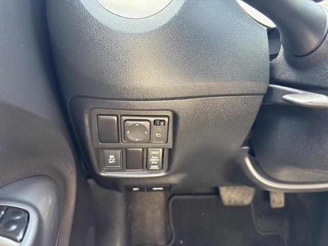 used 2011 Nissan Juke car, priced at $3,999