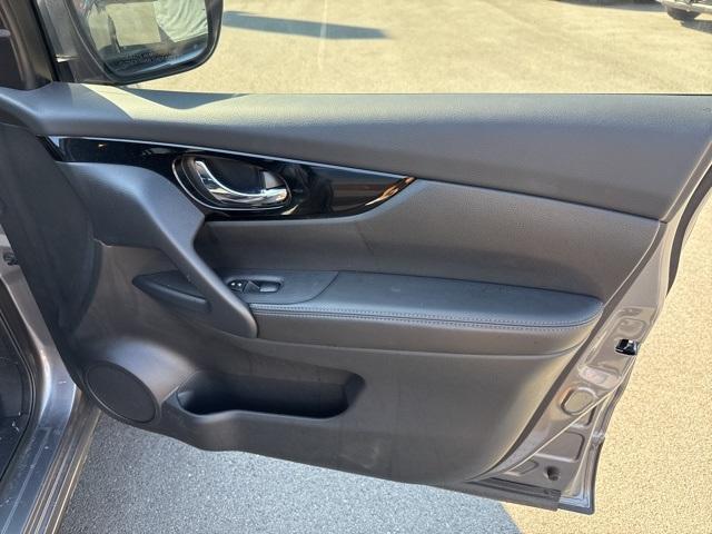 used 2022 Nissan Rogue Sport car, priced at $24,291