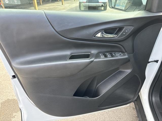 used 2022 Chevrolet Equinox car, priced at $28,353