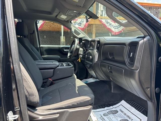 used 2022 Chevrolet Silverado 1500 Limited car, priced at $28,998