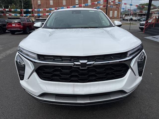 new 2026 Chevrolet Trax car, priced at $25,490