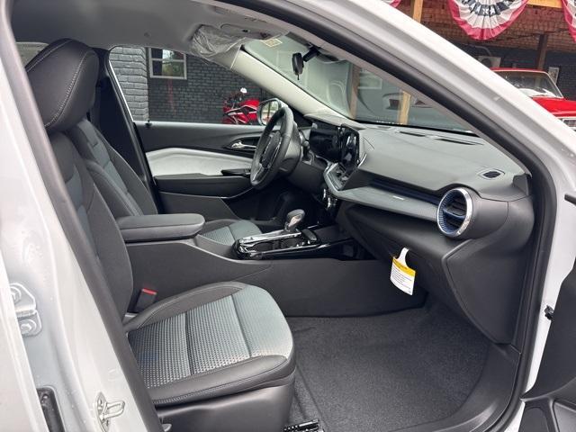 new 2026 Chevrolet Trax car, priced at $25,490