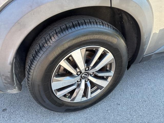 used 2022 Nissan Pathfinder car, priced at $25,291