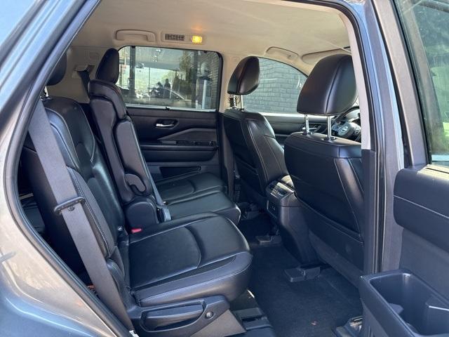 used 2022 Nissan Pathfinder car, priced at $25,291