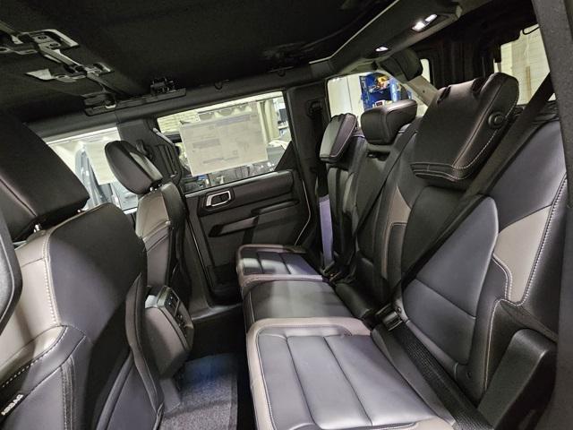 new 2025 Ford Bronco car, priced at $52,329