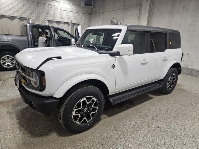 new 2025 Ford Bronco car, priced at $52,329