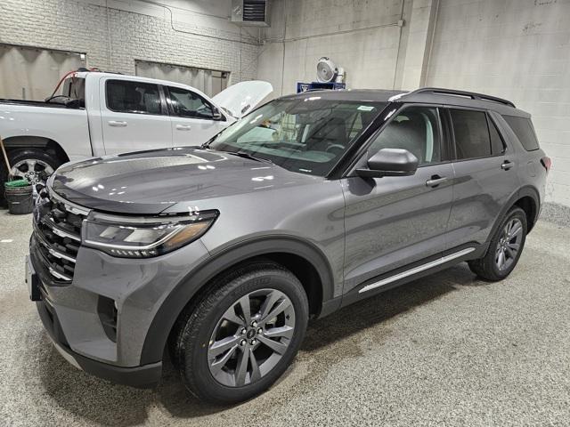 new 2025 Ford Explorer car, priced at $42,895