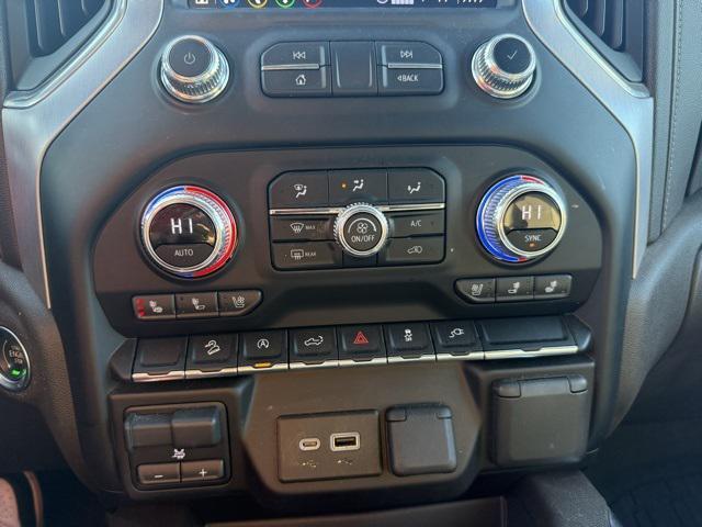 used 2022 GMC Sierra 1500 car, priced at $39,000