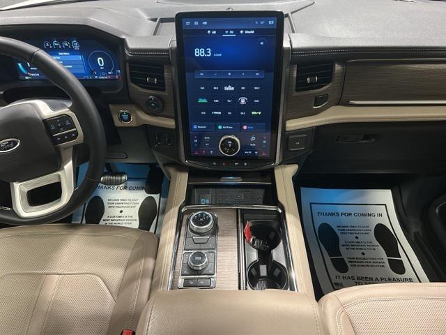 used 2024 Ford Expedition car, priced at $59,000