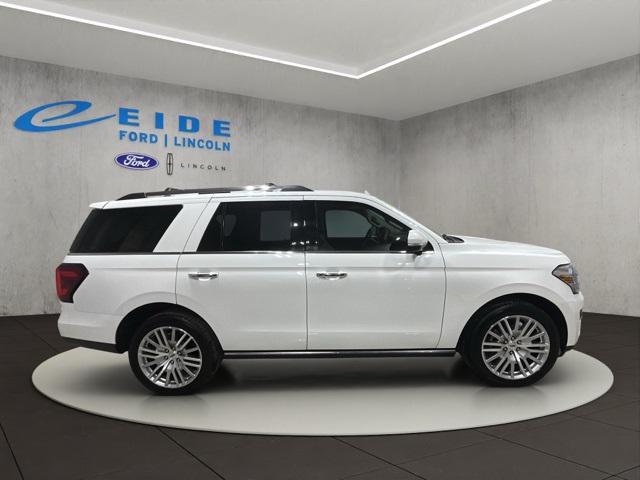 used 2024 Ford Expedition car, priced at $59,000