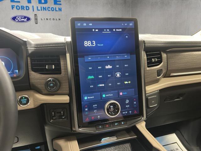 used 2024 Ford Expedition car, priced at $59,000