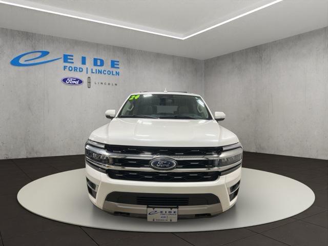 used 2024 Ford Expedition car, priced at $59,000