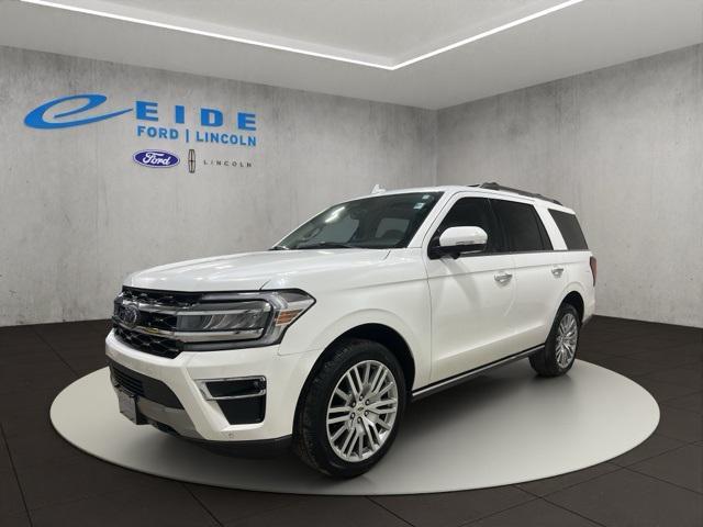 used 2024 Ford Expedition car, priced at $59,000