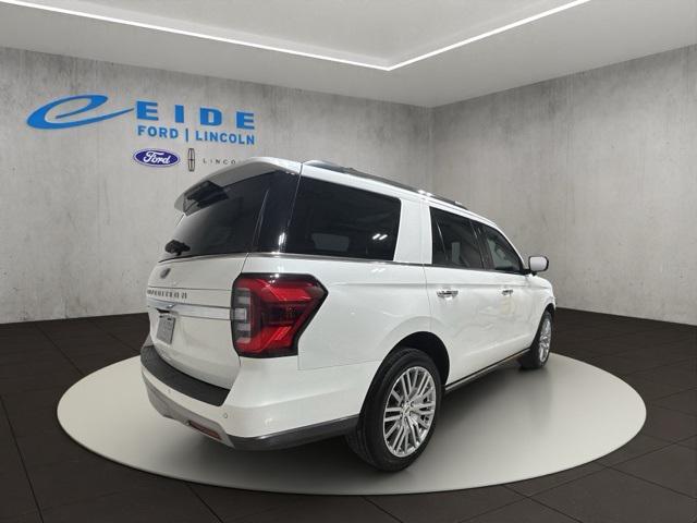 used 2024 Ford Expedition car, priced at $59,000
