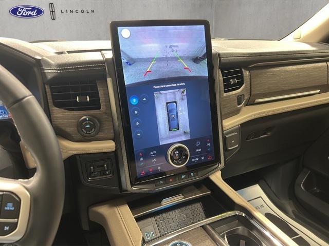 used 2024 Ford Expedition car, priced at $59,000