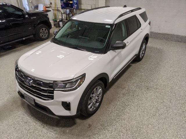 new 2025 Ford Explorer car, priced at $45,090