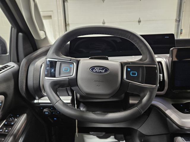 new 2025 Ford Expedition Max car, priced at $71,600
